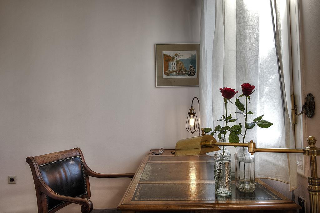 Dl-Hospitality@Adrianou 7 Apartment Athens Exterior photo